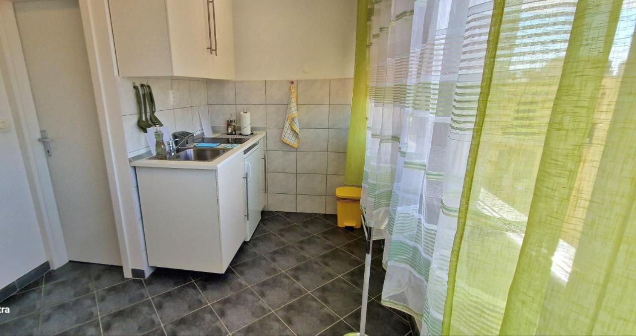 Apartments Zvone Сплит Екстериор снимка
